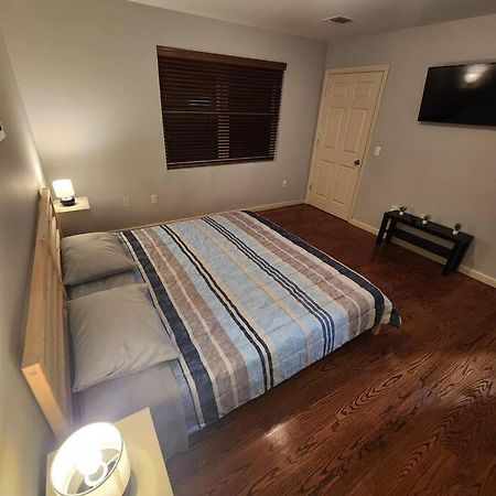 Luxury 2 Bed Apt, Mins To Nyc! Юнион-Сити Экстерьер фото